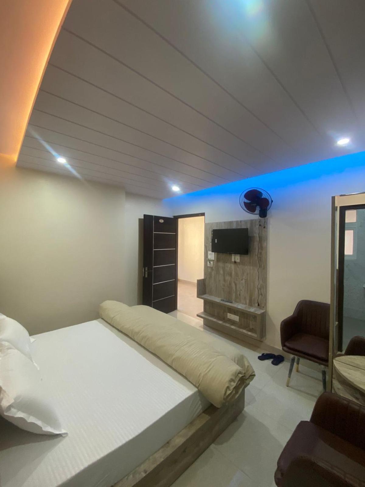 Harmony Heights Hotel Шимла Екстериор снимка