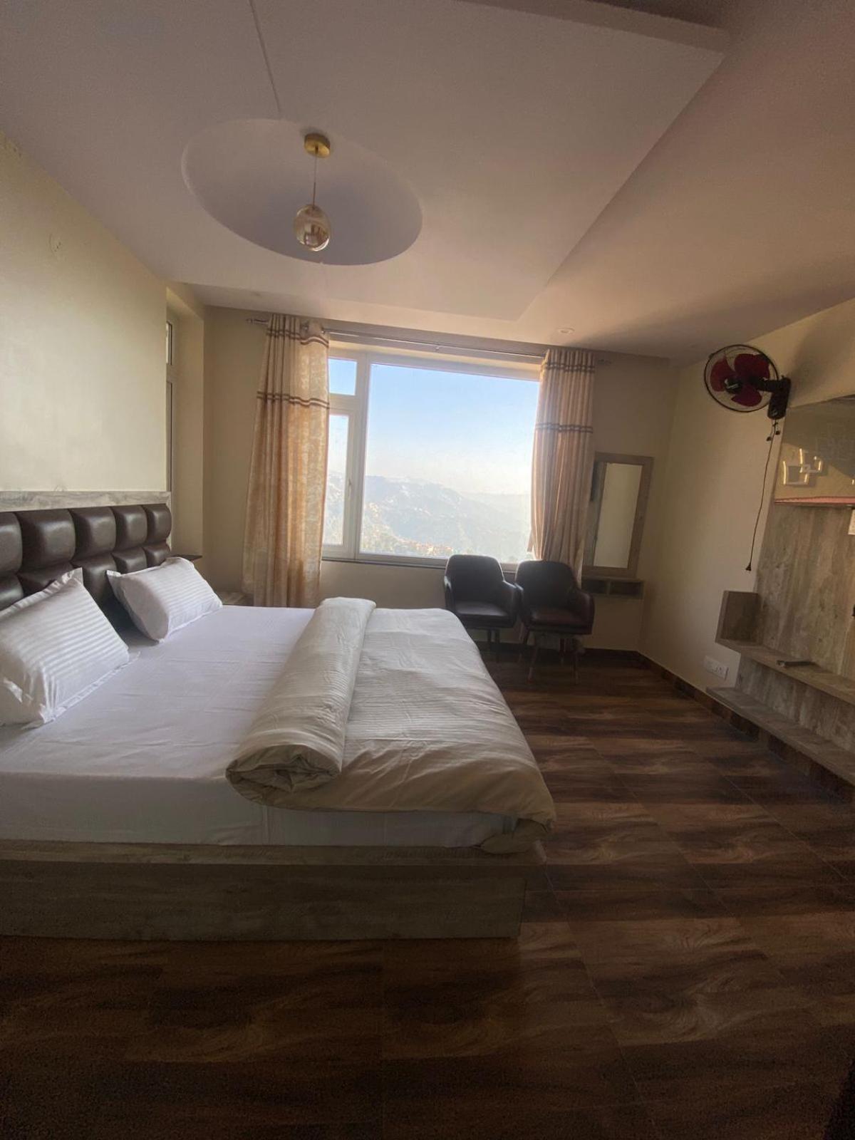 Harmony Heights Hotel Шимла Екстериор снимка